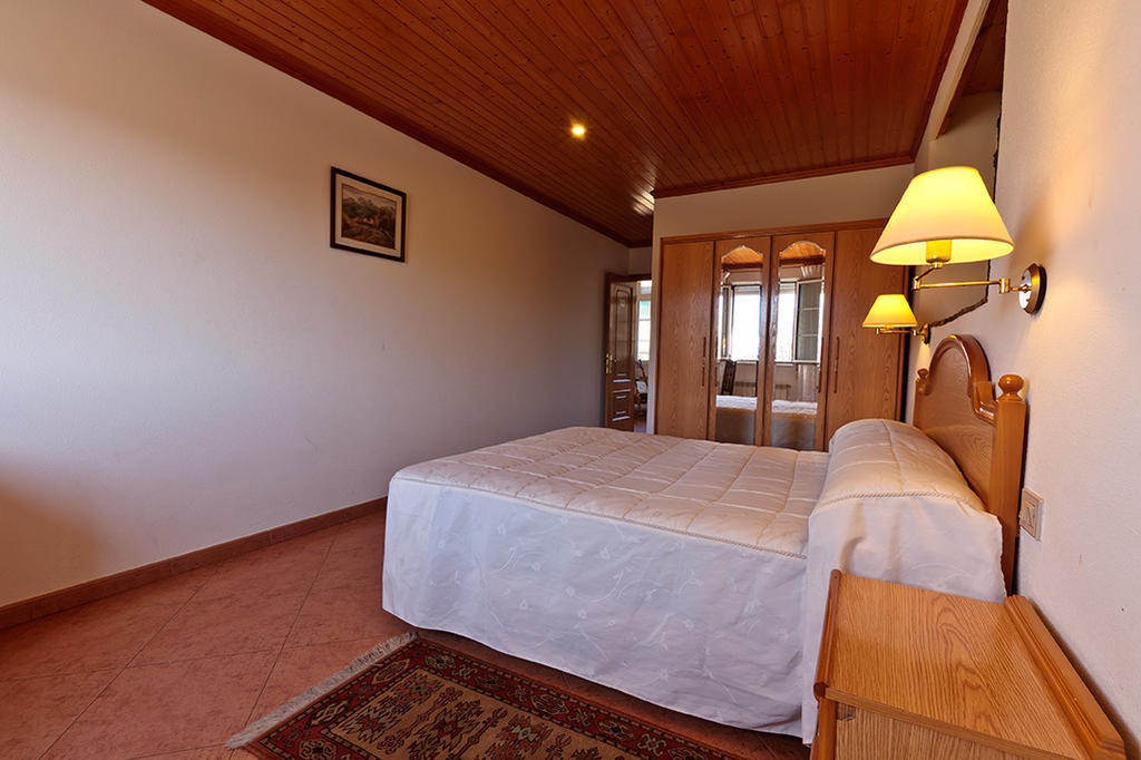 Maison d'hôtes Casa Cazoleiro à Meira  Chambre photo